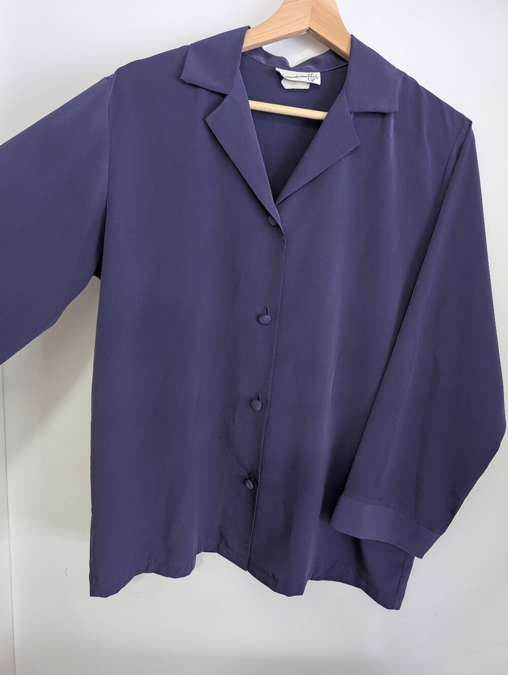 Vintage Large Blouse 80s Unmentionables Button Down Long Sleeve Top Flowy Silky
